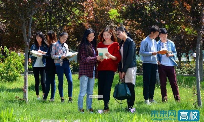 英国正版365官方网站：以生为本 培养高素质应用型人才